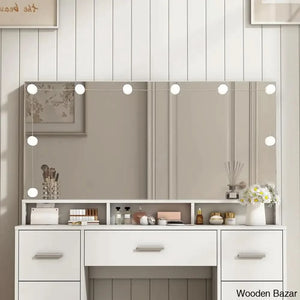  - Wooden Bazar