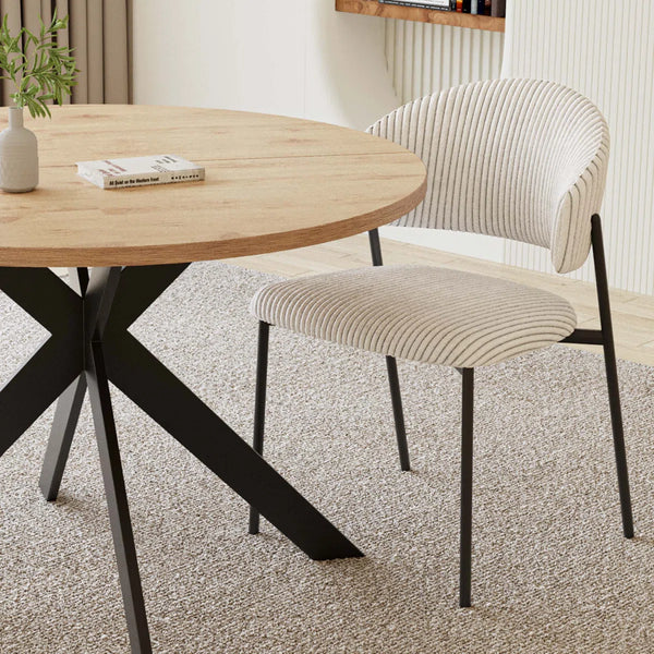 Giddy Modern Round Table Set Of 4 With Dining Chairs