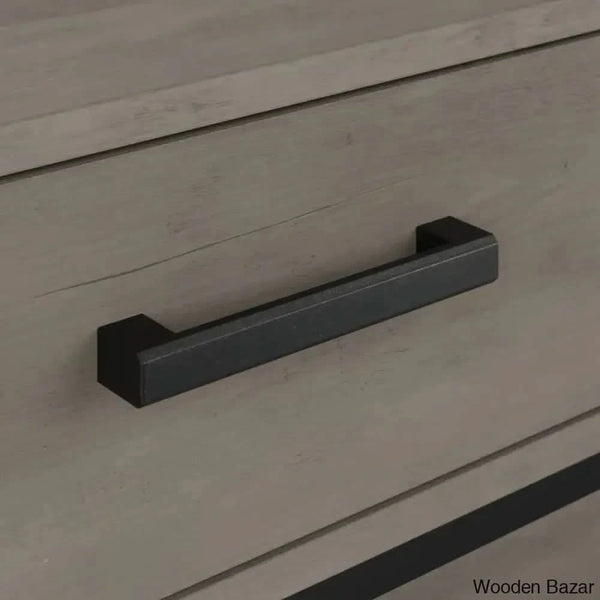  - Wooden Bazar