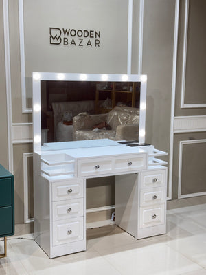 Lunell Farmhouse Makeup Vanity Dressing table with Lighted Mirror