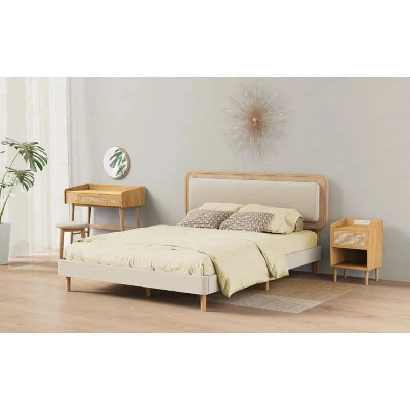  - Wooden Bazar