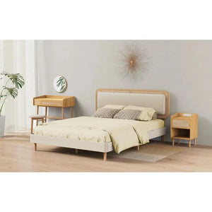  - Wooden Bazar