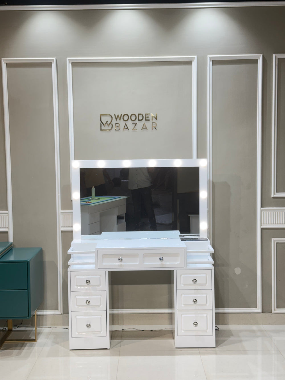 Dressing Table 