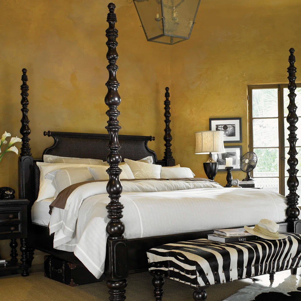 Sovereign Poster Bed - Wooden bazar