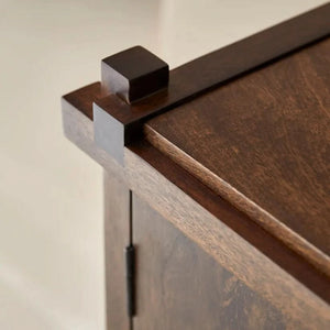  - Wooden Bazar