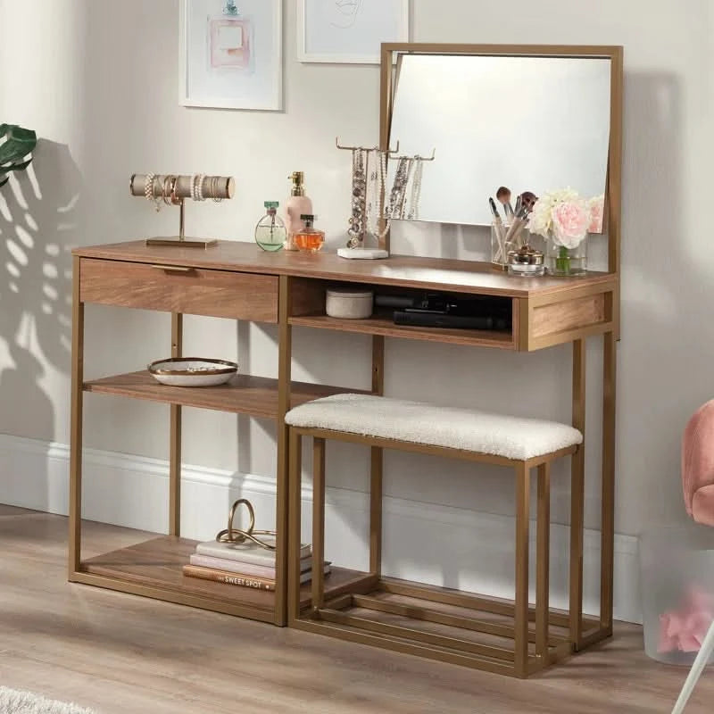  - Wooden Bazar