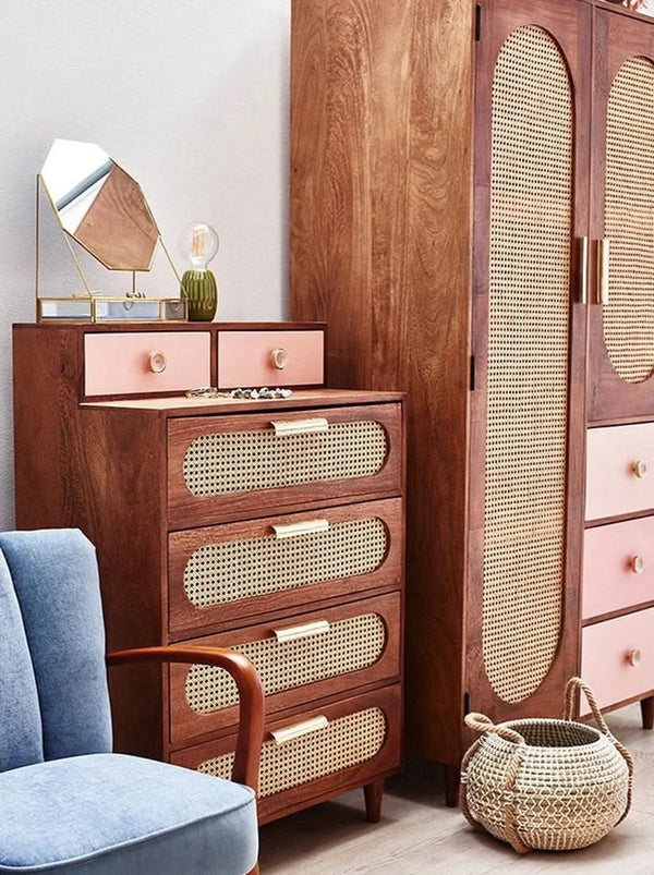  - Wooden Bazar