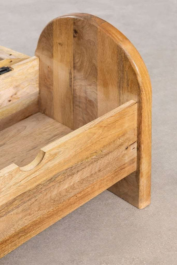  - Wooden Bazar