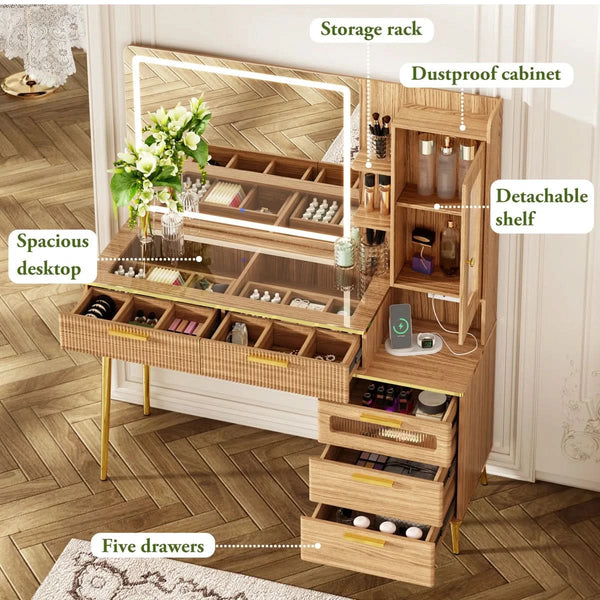  - Wooden Bazar