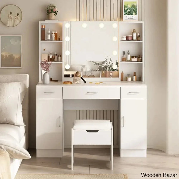  - Wooden Bazar