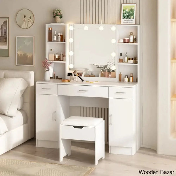  - Wooden Bazar