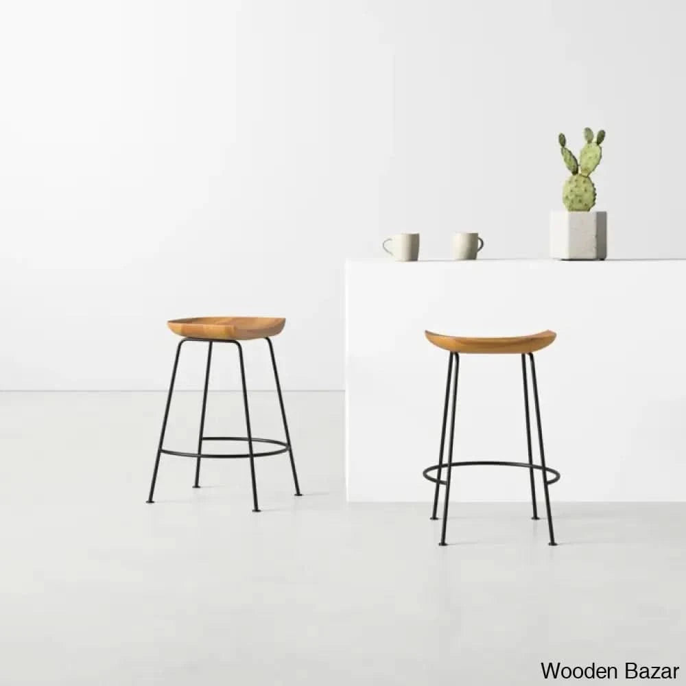 Aloraz Swivel Counter And Bar Stool With Metal Frame (Set Of 2) Natural/Black / Bar (30.5’’