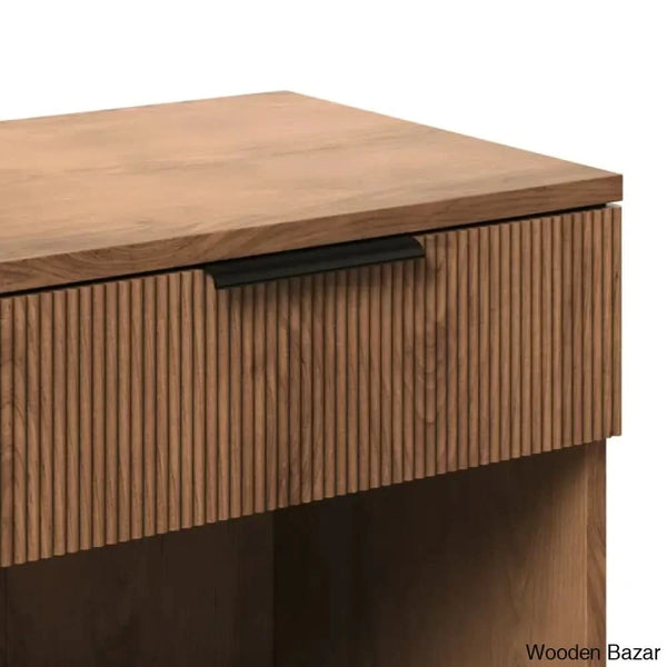  - Wooden Bazar