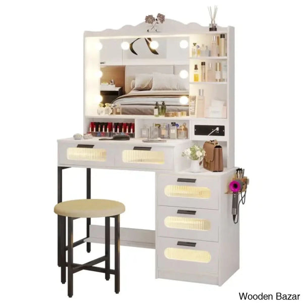  - Wooden Bazar