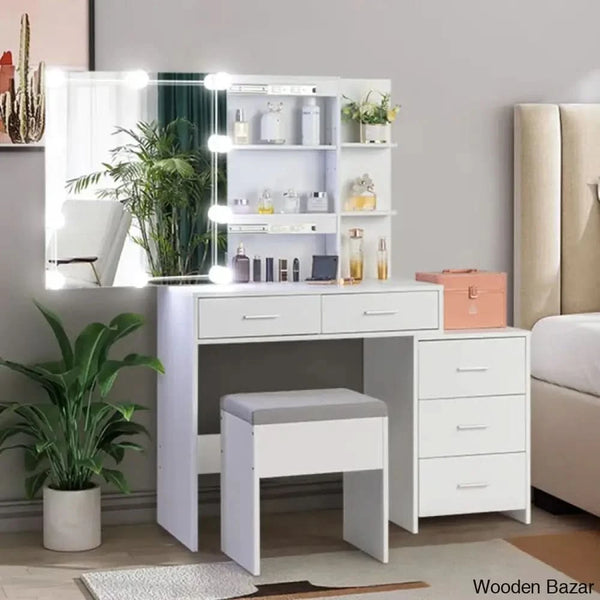  - Wooden Bazar