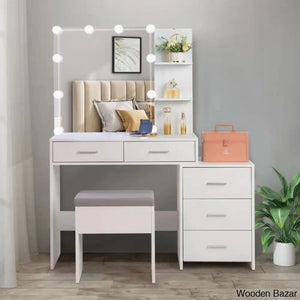  - Wooden Bazar