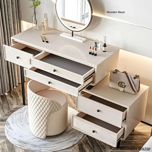 - Wooden Bazar