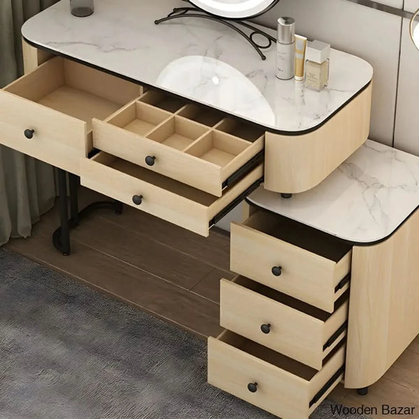  - Wooden Bazar
