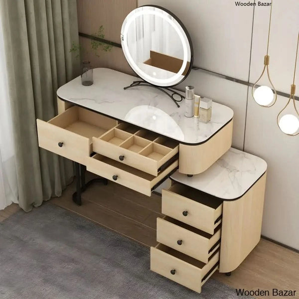  - Wooden Bazar