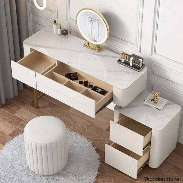  - Wooden Bazar