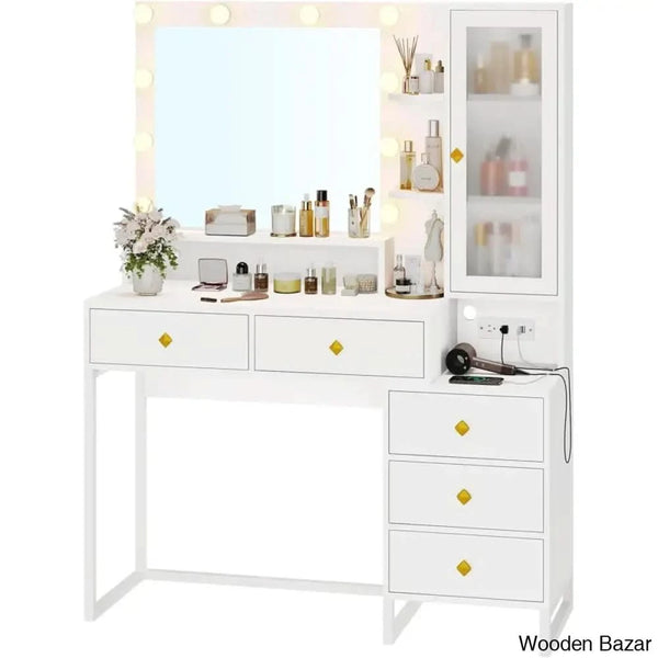  - Wooden Bazar
