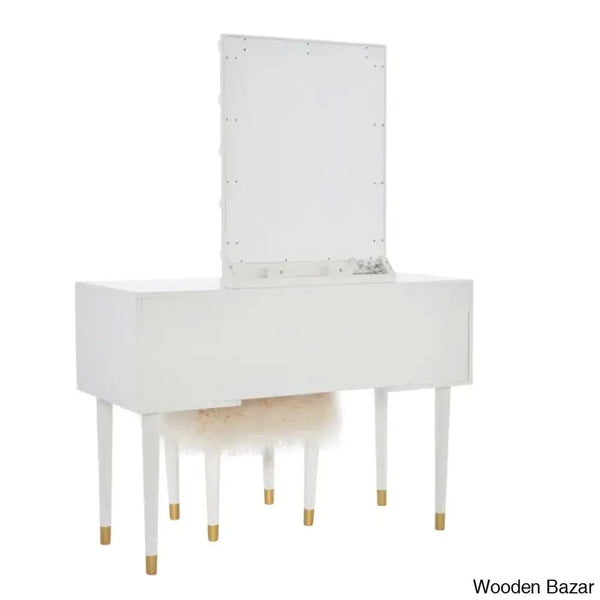  - Wooden Bazar
