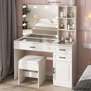  - Wooden Bazar
