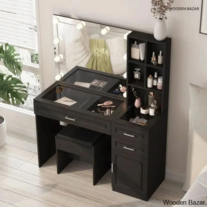  - Wooden Bazar