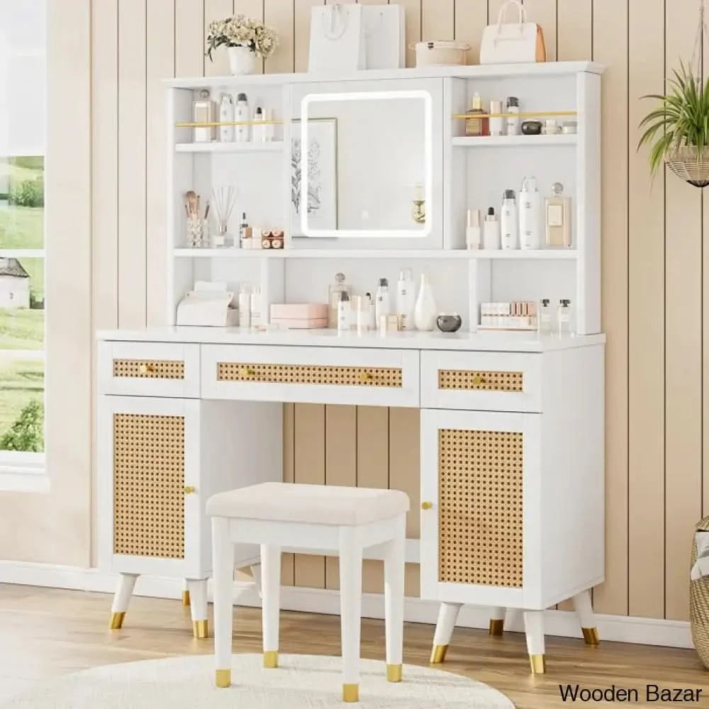  - Wooden Bazar