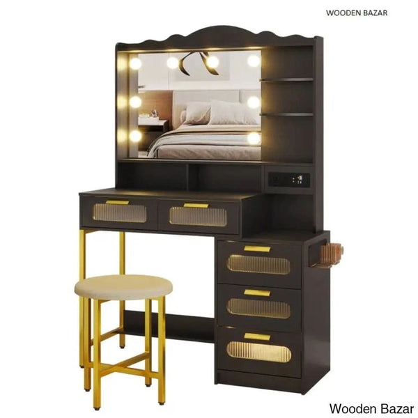  - Wooden Bazar