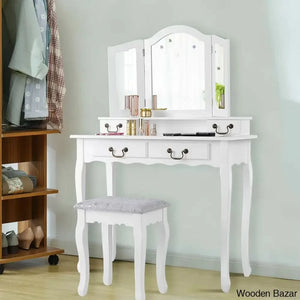  - Wooden Bazar