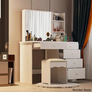  - Wooden Bazar