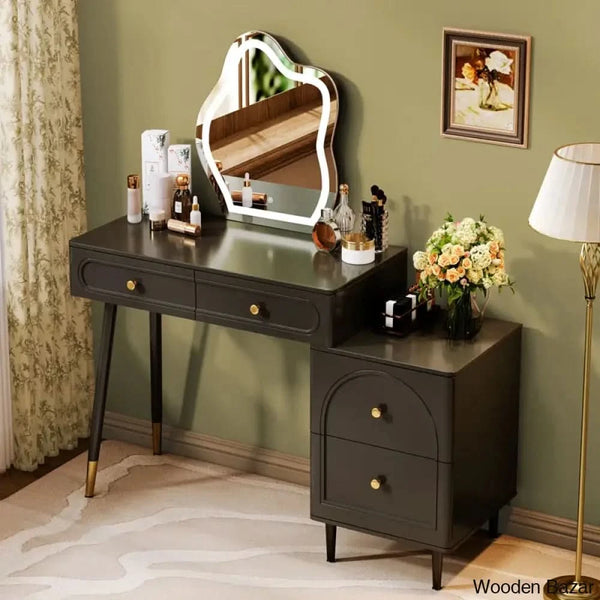  - Wooden Bazar