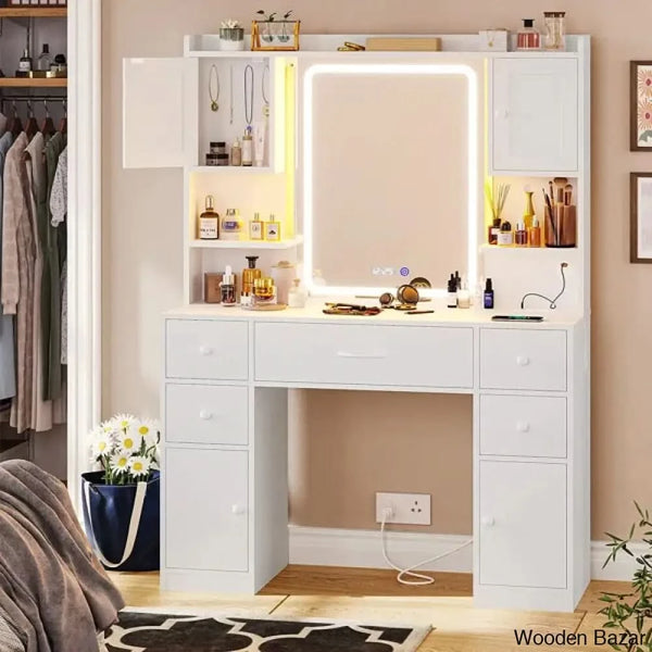  - Wooden Bazar