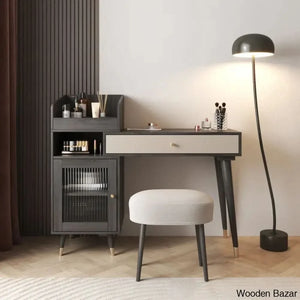  - Wooden Bazar