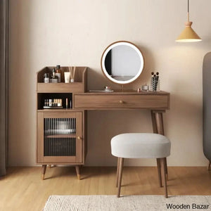  - Wooden Bazar