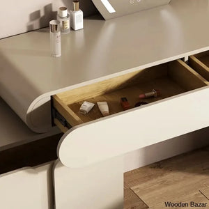  - Wooden Bazar