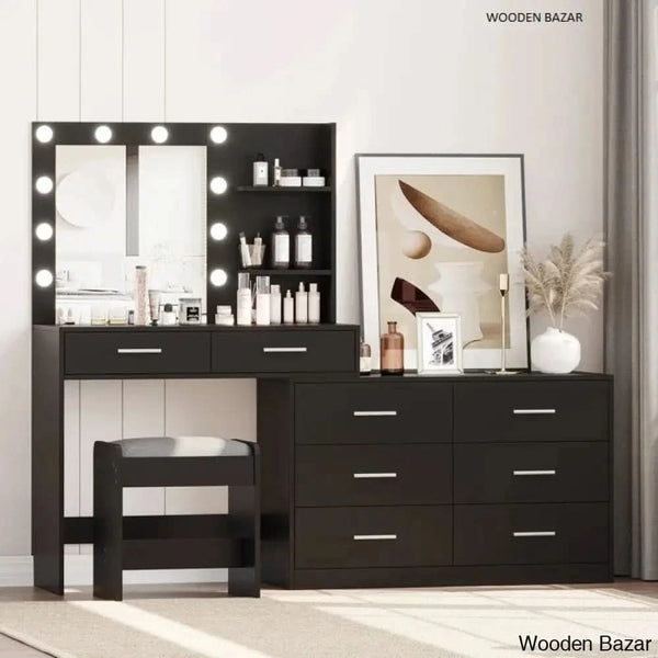  - Wooden Bazar