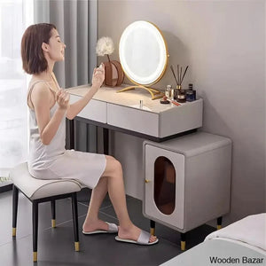  - Wooden Bazar
