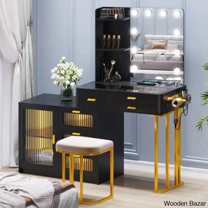  - Wooden Bazar