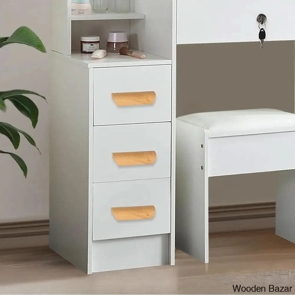  - Wooden Bazar