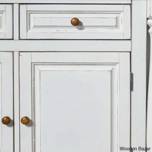  - Wooden Bazar