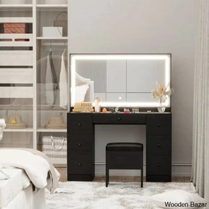  - Wooden Bazar