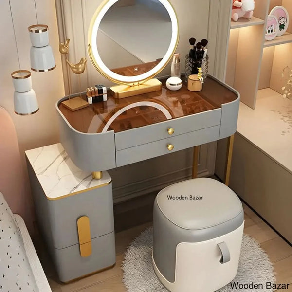  - Wooden Bazar