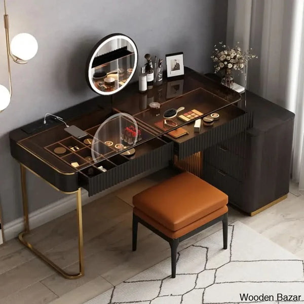  - Wooden Bazar
