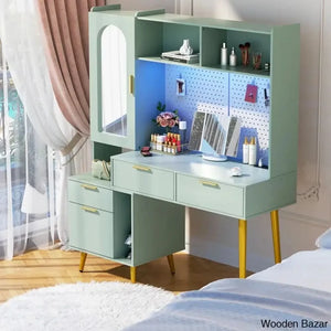  - Wooden Bazar
