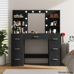  - Wooden Bazar