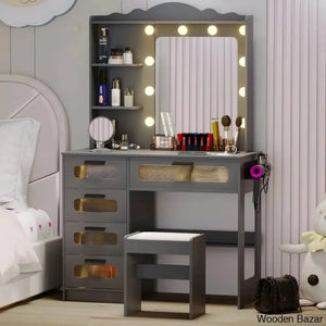  - Wooden Bazar