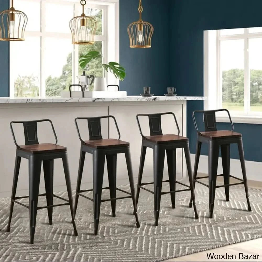 Saleha Swivel Counter And Bar Stool With Metal Frame (Set Of 4) Matte Black / (24’’ Seat Height)