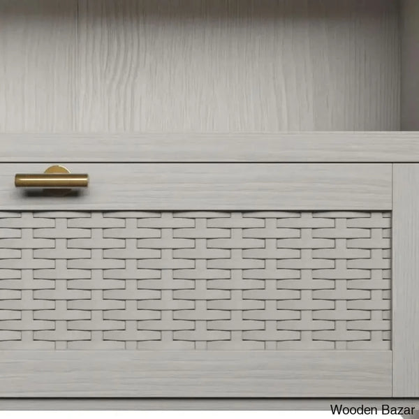  - Wooden Bazar